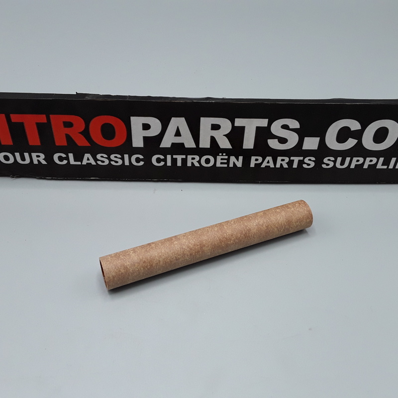 Spark plug insulator pipe DS